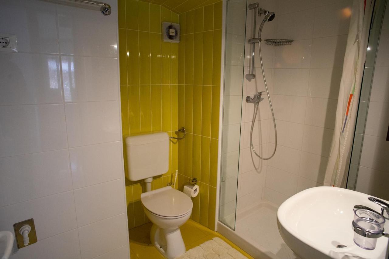 Olive Tree Apartments อูมัค ภายนอก รูปภาพ