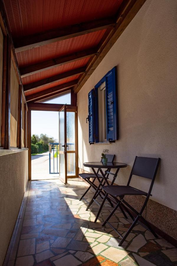 Olive Tree Apartments อูมัค ภายนอก รูปภาพ